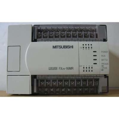 PLC MITSUBISHI FX2N 8 VÀO, 8 RA RELAY, 240VAC