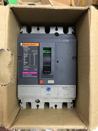 Aptomat NS250H MA220 220A 3P 750V 70kA