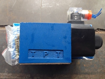 Van điện từ, van thủy lực, Huade Hydraulic Solenoid Valve 3WE10A31B/CG24N9Z5 3WE10A31B/CW220-50N9Z5